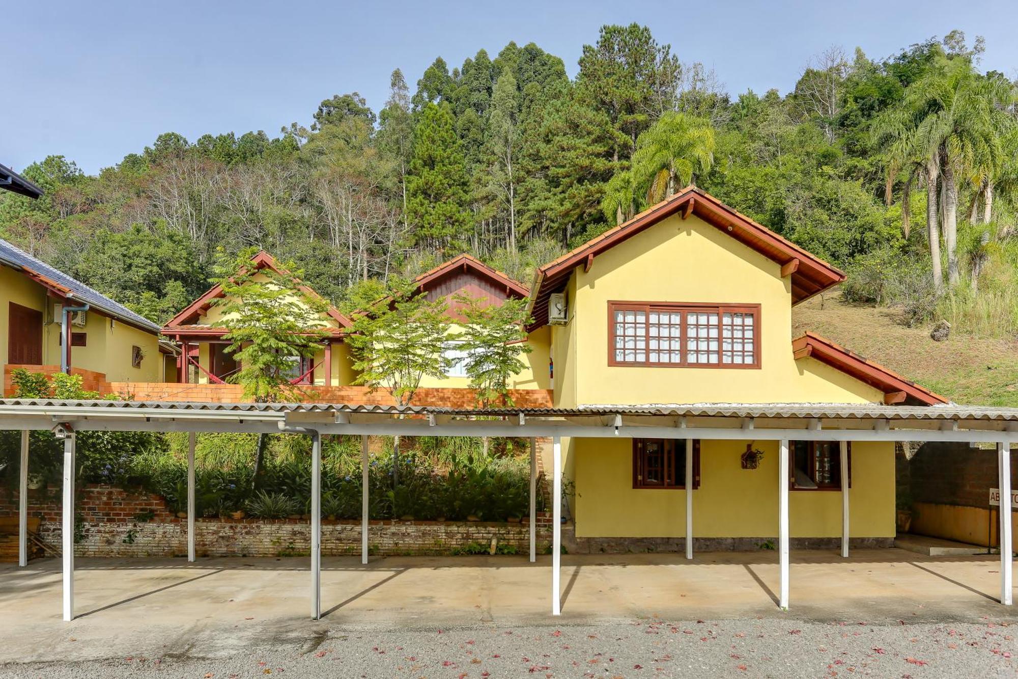 Tio Mica Quitinetes Villa Nova Petropolis Exterior foto